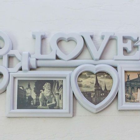 Apartment On Tuhan-Baranovskoho,4 ลวีฟ ภายนอก รูปภาพ